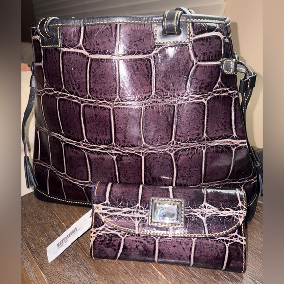 Dooney & Bourke Handbags - Dooney & Bourke Maurizia Croc-Embossed aubergine Leather Tote EUC & NWT WALLET